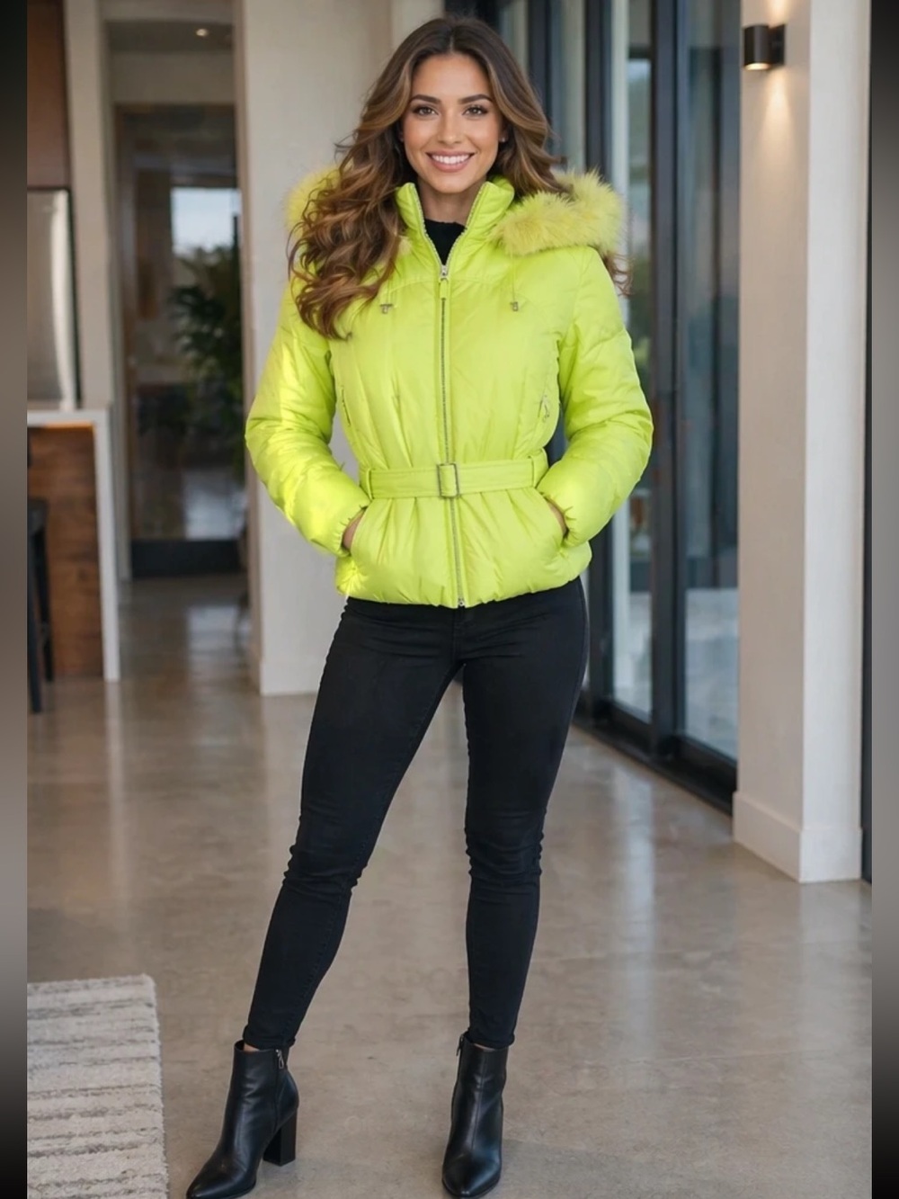 BERNARDO SPORT
BELTED JACKET Women’s Lime Green Puffer Jacket with Fur Trim